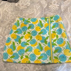Lilly Pulitzer, size 6 skort